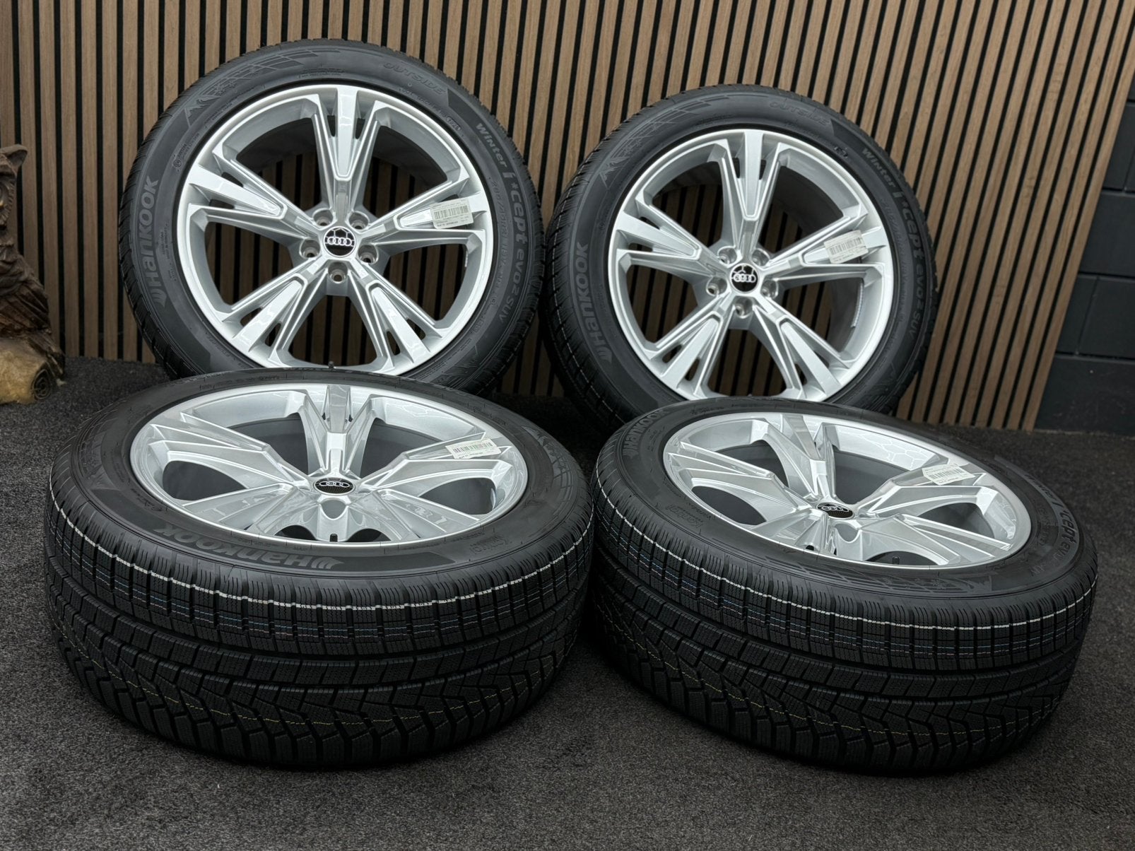 NIEUW! Originele 21 inch Audi Q8 SQ8 5x112 ET20 Hankook 2026, Ophalen, 285 mm, ., Banden en Velgen