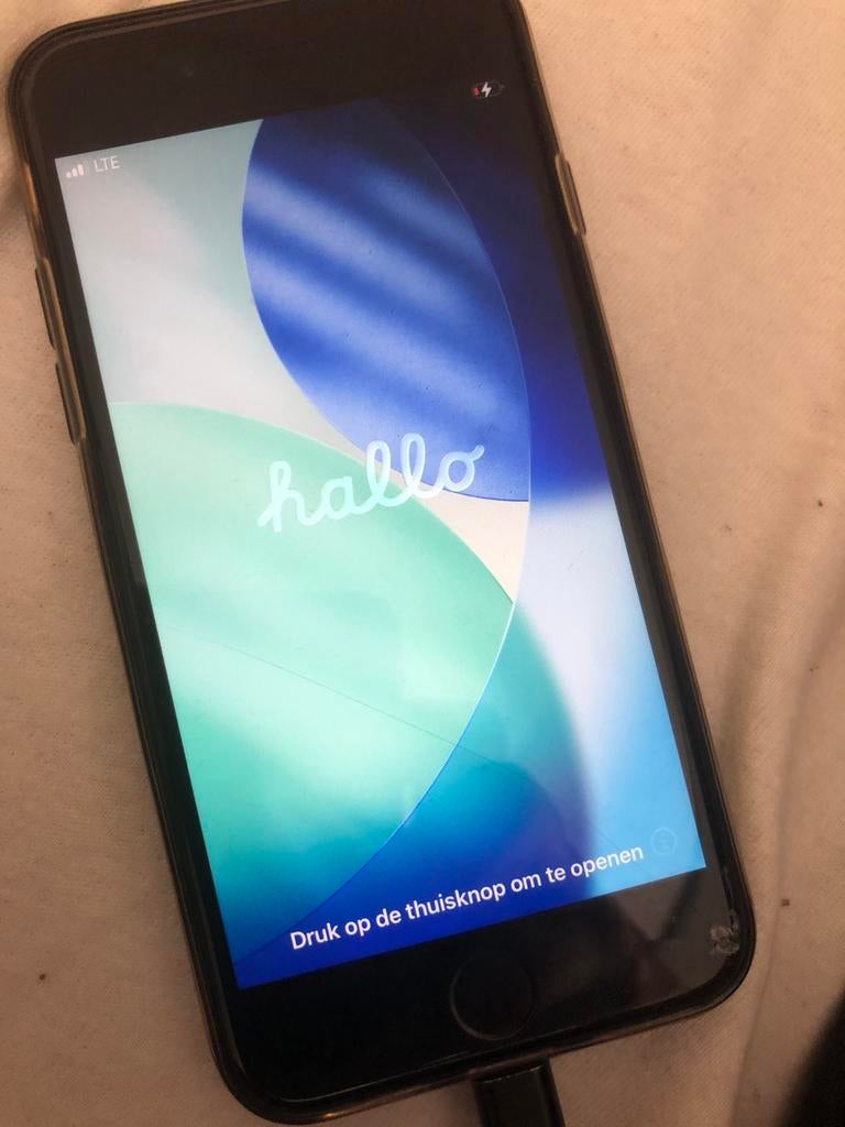 Iphone se 2020, Ophalen of Verzenden, Zo goed als nieuw, Zwart, 64 GB
