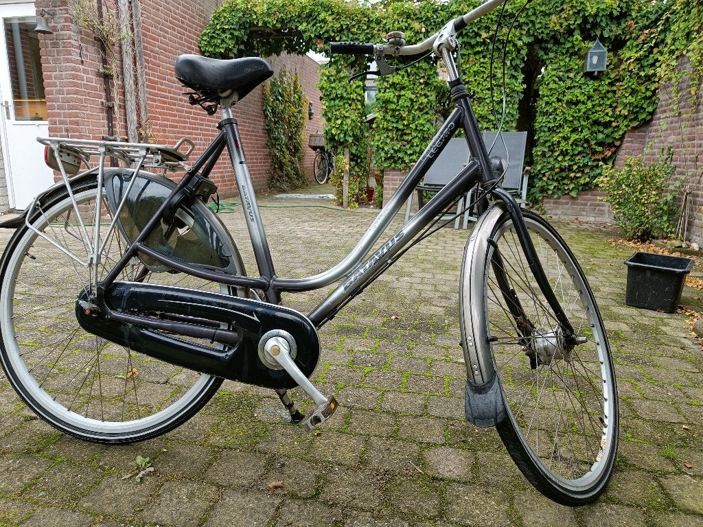 Degelijke Batavus damesfiets, Ophalen, Gebruikt, Versnellingen, Batavus