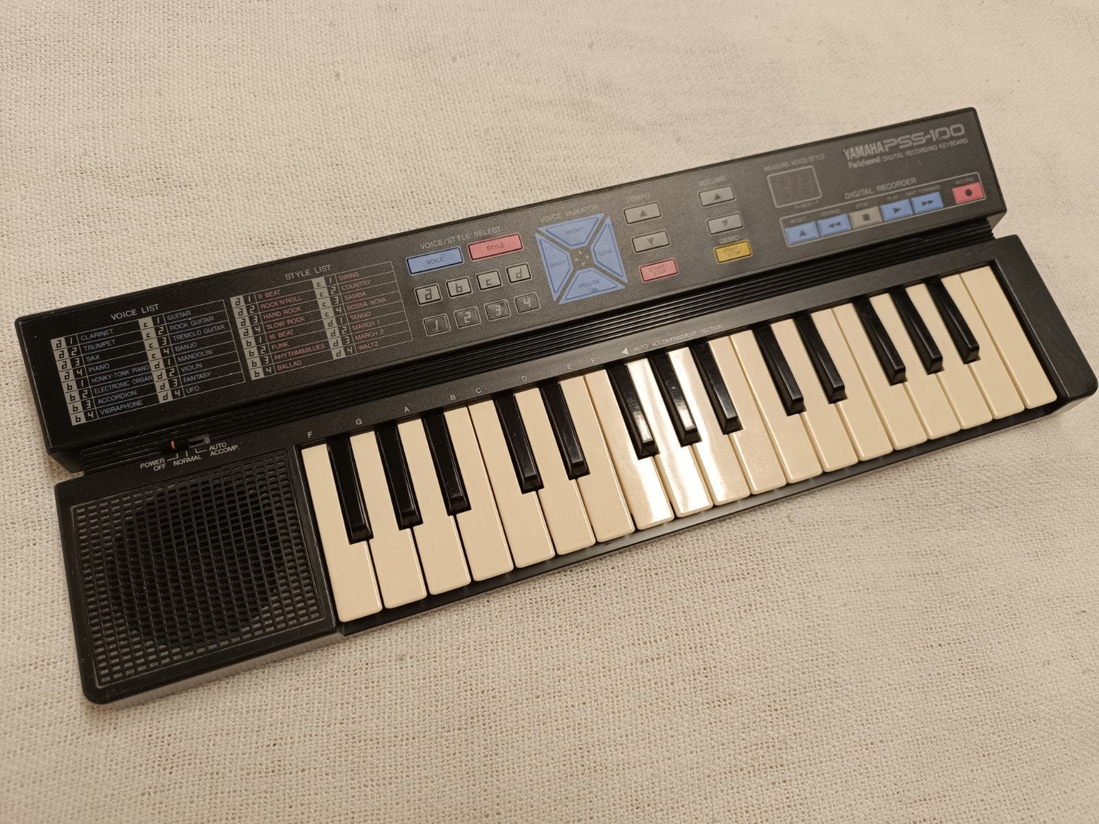 Yamaha PSS-100, PWM Synth, vintage toy keyboard, Ophalen of Verzenden, Overige aantallen, Overige merken