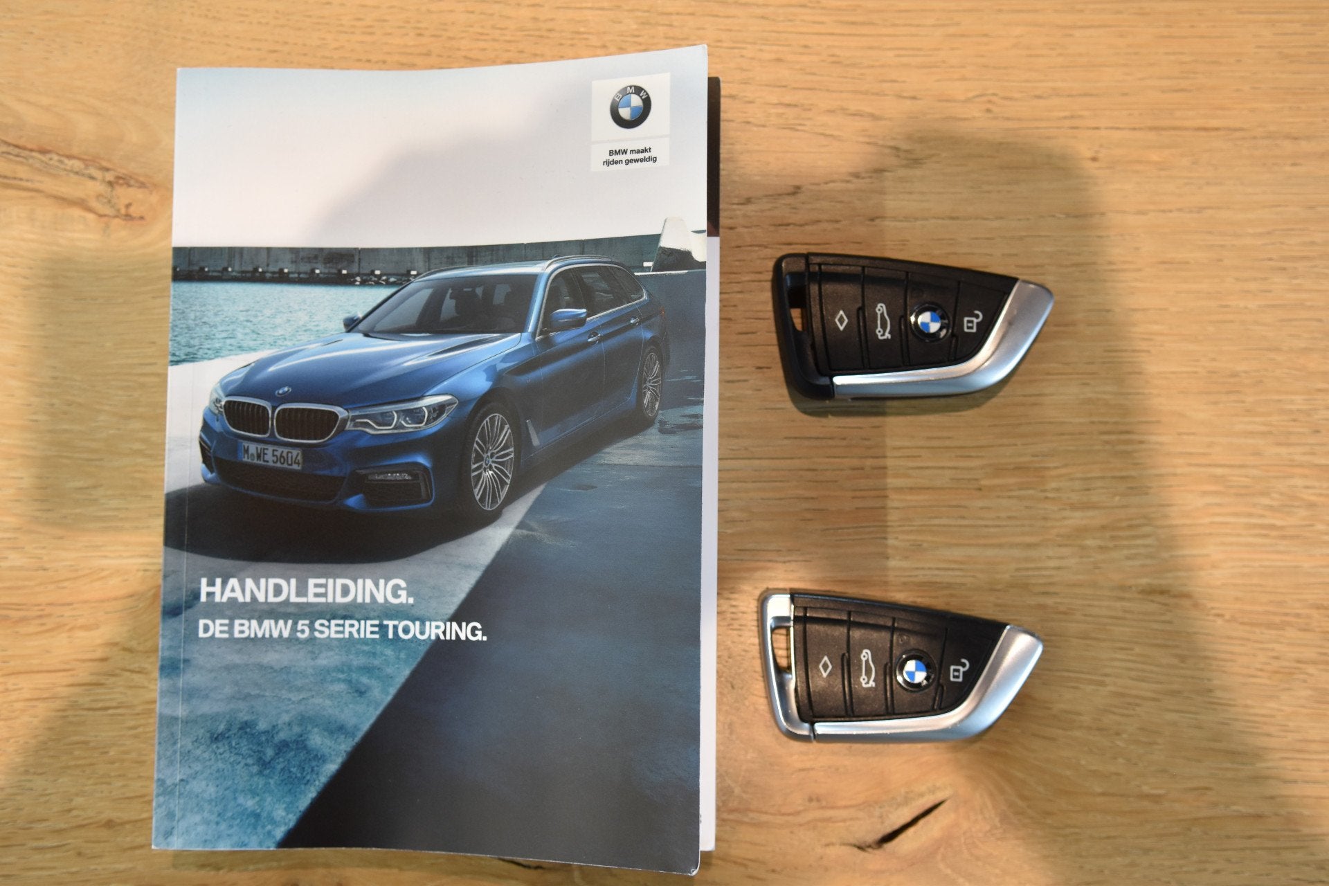 Foto 29 van BMW 5 Serie Touring 520i High Executive Edition * Comfortsto