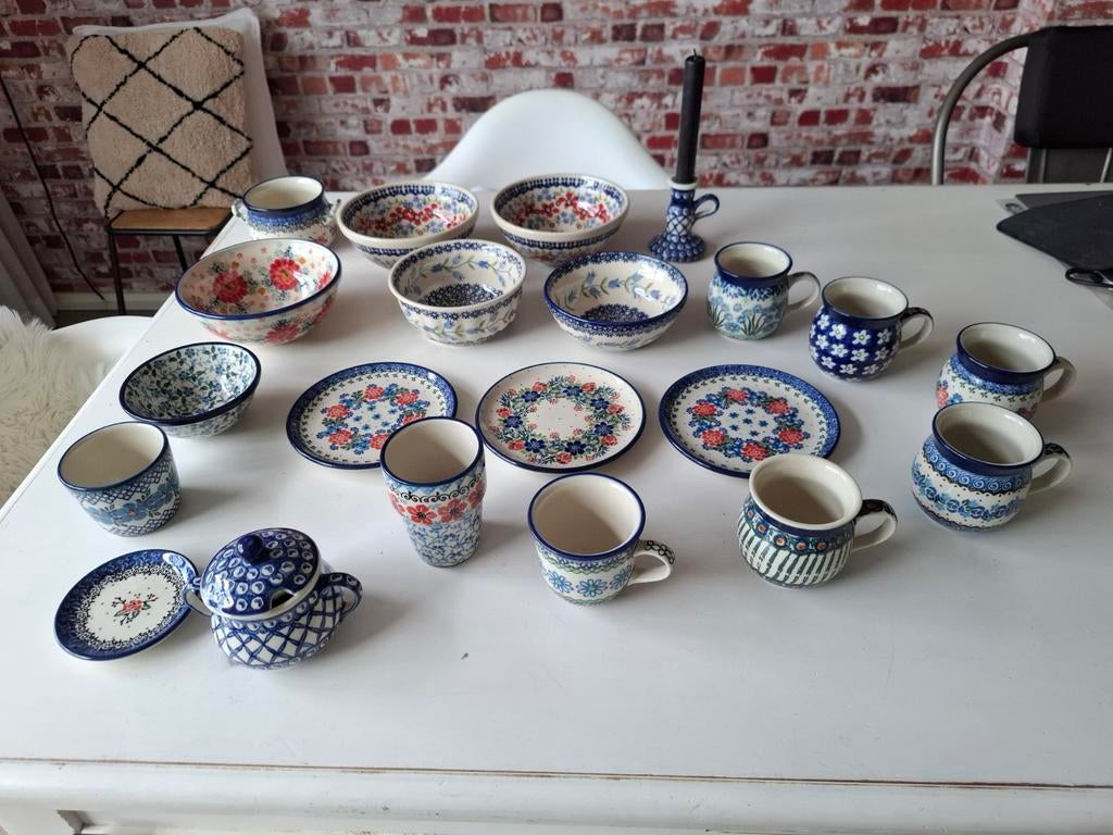 Bunzlau Castle Servies - Diverse Schalen, Mokken en Meer, Gebruikt, Ophalen of Verzenden, Bord(en), Overige stijlen
