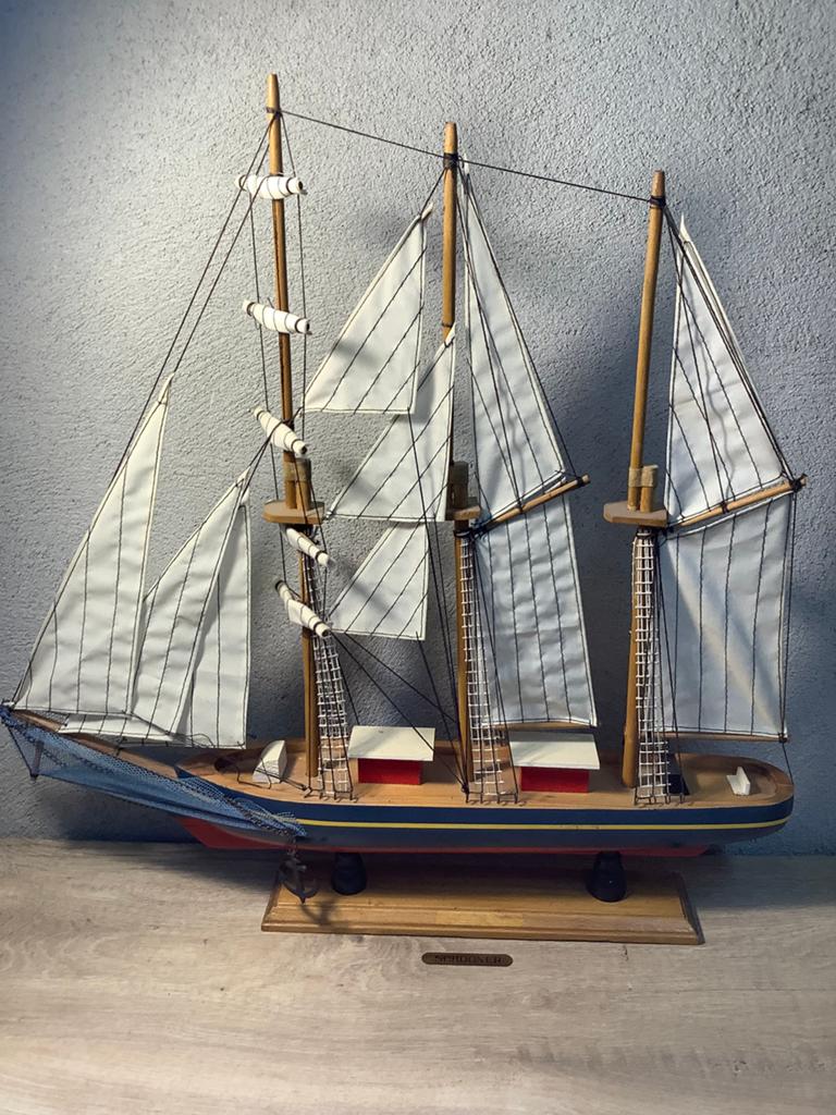 Houten boot Schooner modelboot, Hobby en Vrije tijd, Modelbouw | Boten en Schepen, Ophalen, Gebruikt