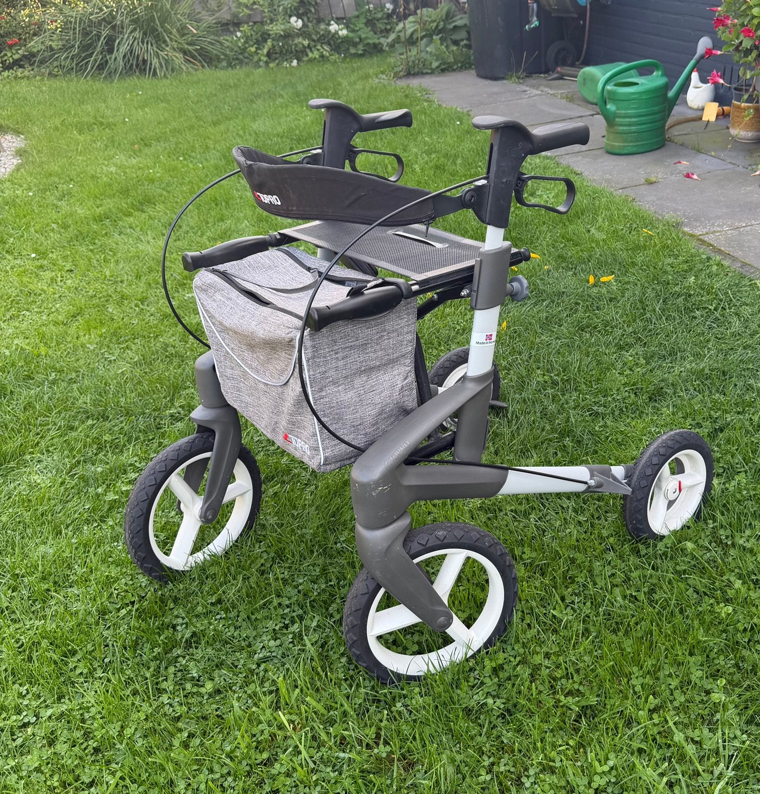 Topro Olympos ATR M Slim Rollator (inklapbaar) + Rugsteun, Ophalen, Gebruikt