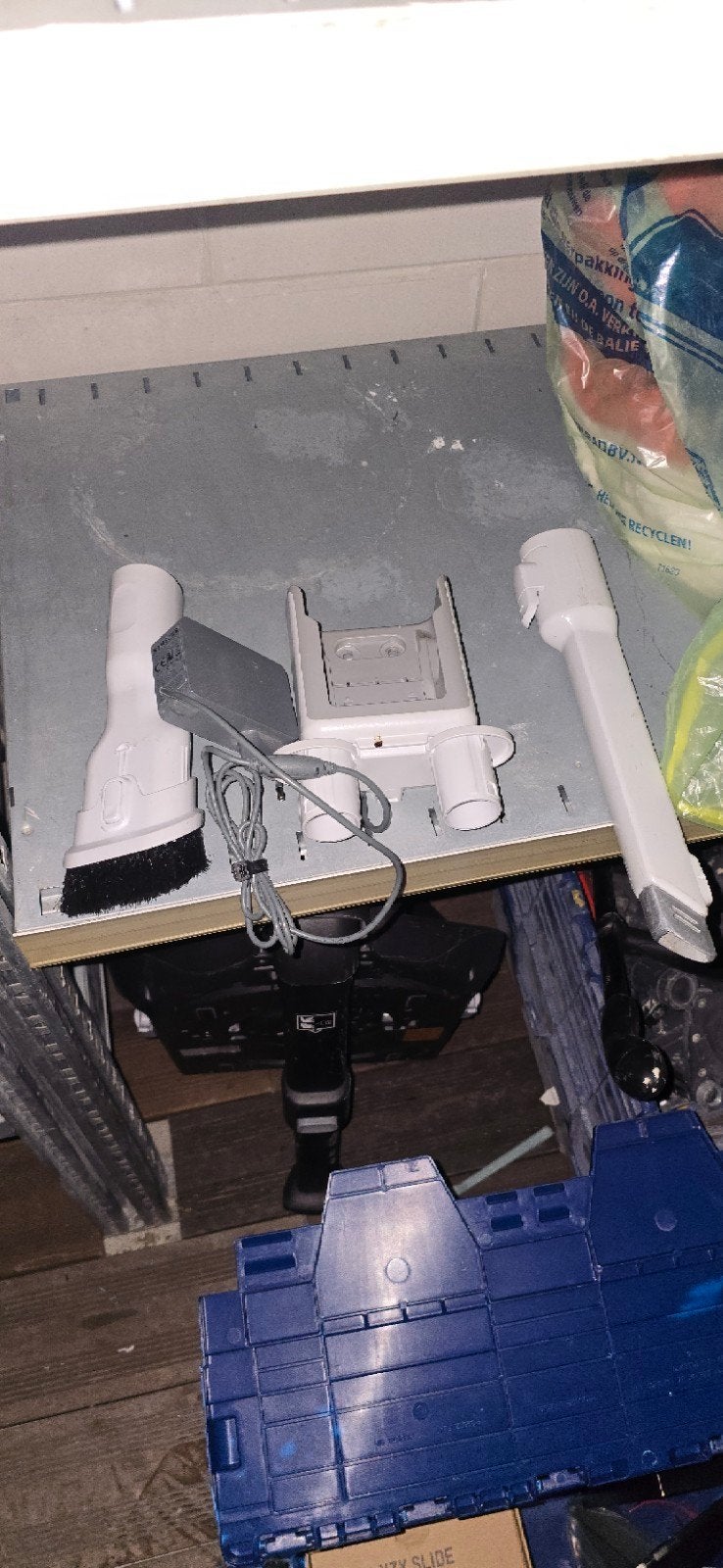 Samsung Jet 70 Turbo accessoires met oplader en beugel, Witgoed en Apparatuur, Ophalen of Verzenden, Gebruikt