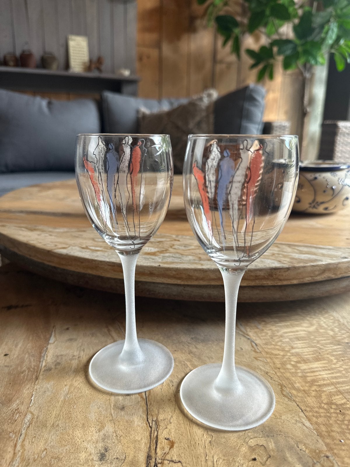Set van 2 Luminarc wijnglazen met abstracte figuren, Ophalen