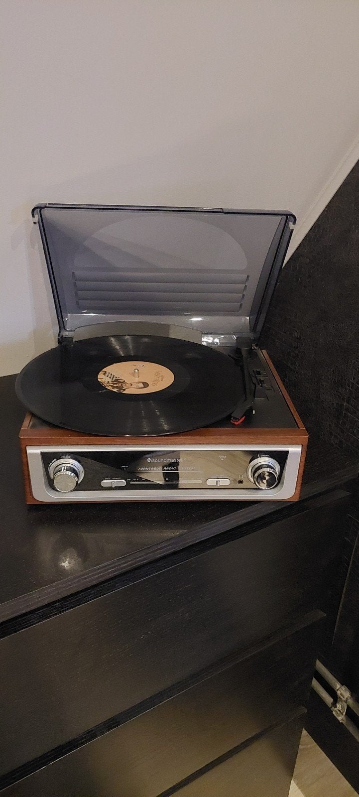 Soundmaster Platenspeler met Radio - Zo goed als nieuw, Ophalen of Verzenden, Zo goed als nieuw, Platenspeler, Overige merken