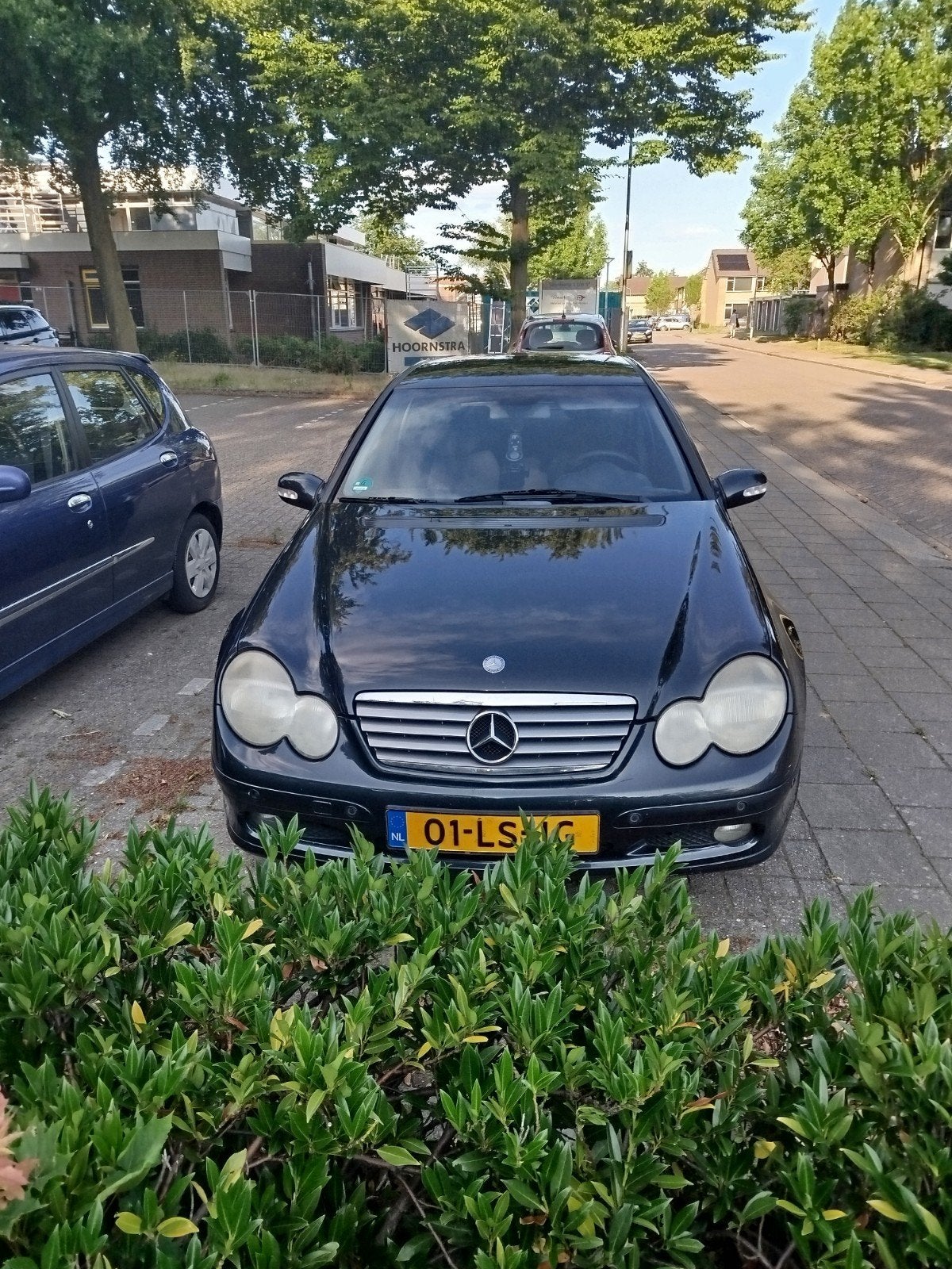 Mercedes-Benz C-Klasse 1.8 C180 Kompr Sportcoupe 2003 Zwart, 4 stoelen, 1796 cc, Zwart, 75 €/maand