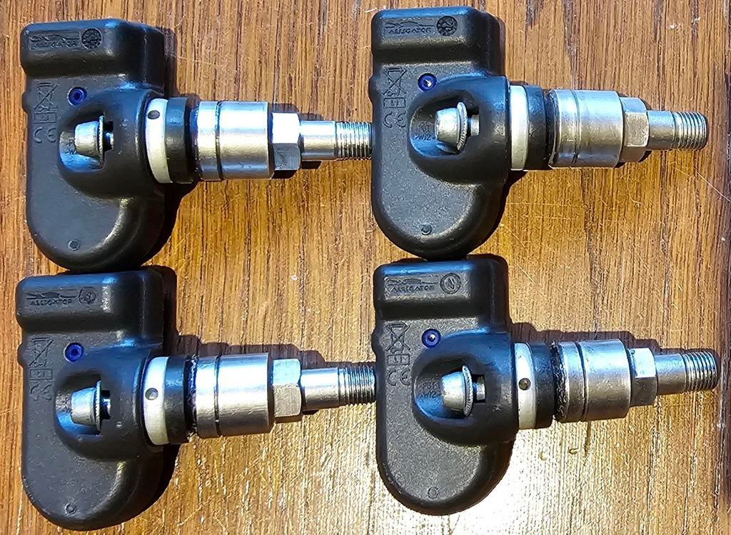Tesla Model X tpms sensoren 09-2015 tot 06-2022 433 mhz, Ophalen of Verzenden, Gebruikt, Amerikaanse onderdelen