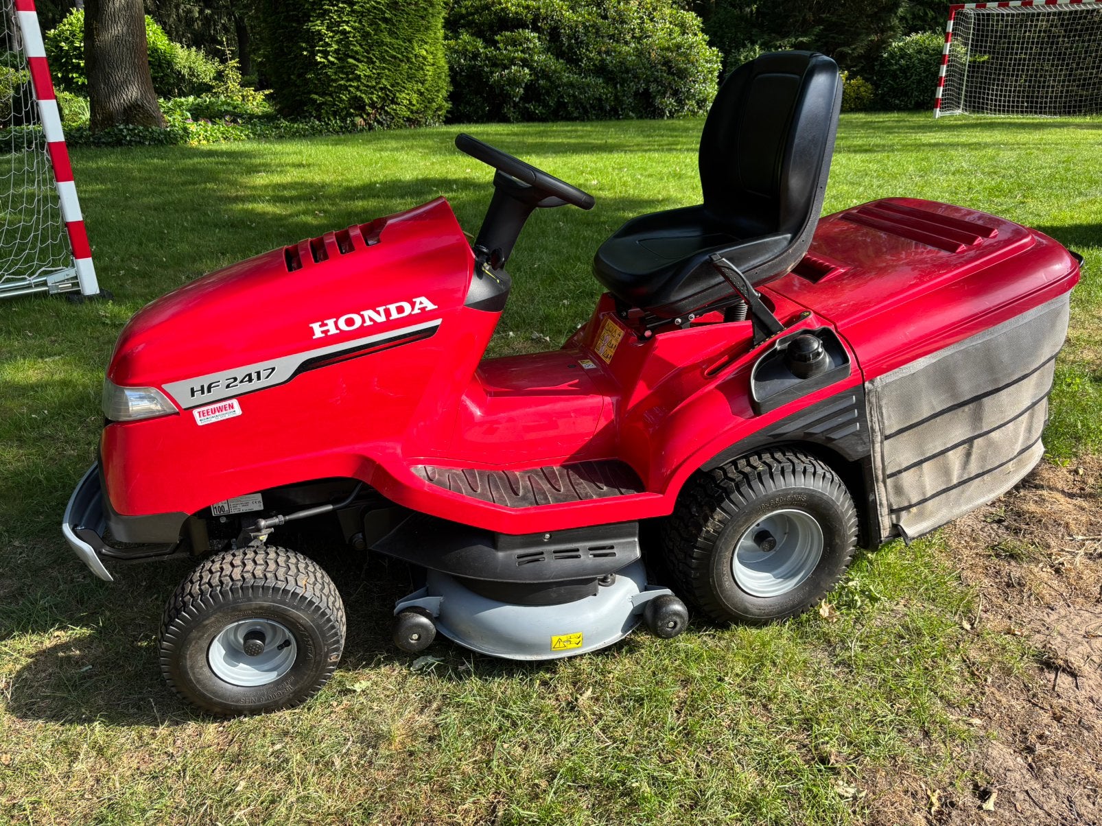 Honda HF 2417 K5 HBE zitmaaier, Ophalen, Zo goed als nieuw, Opvangbak, 90 tot 120 cm