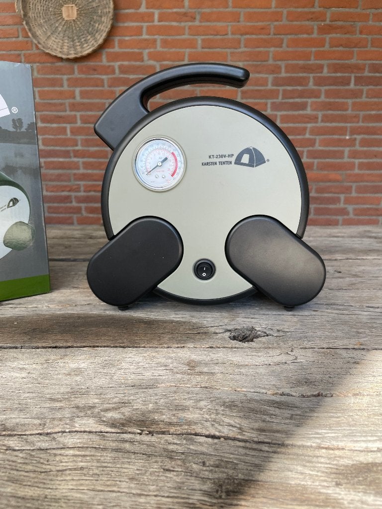 Karsten Tenten Pomp Compressor 220V power, Caravans en Kamperen, Ophalen, Zo goed als nieuw