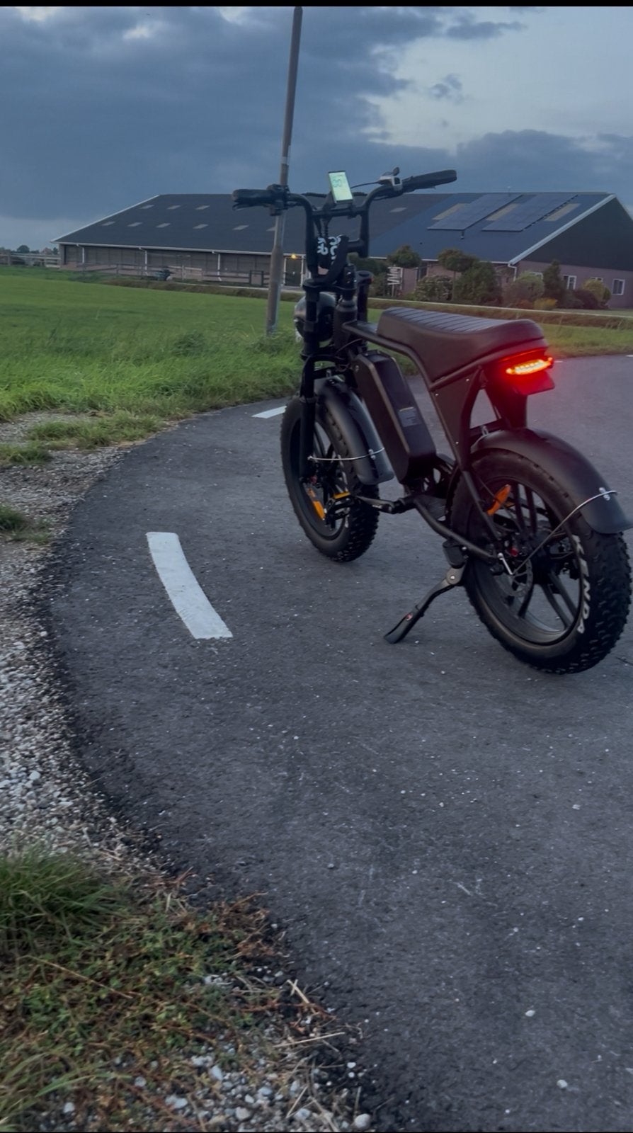 Fatbike V8 +full twist gashendel., Ophalen, Zo goed als nieuw, Overige merken