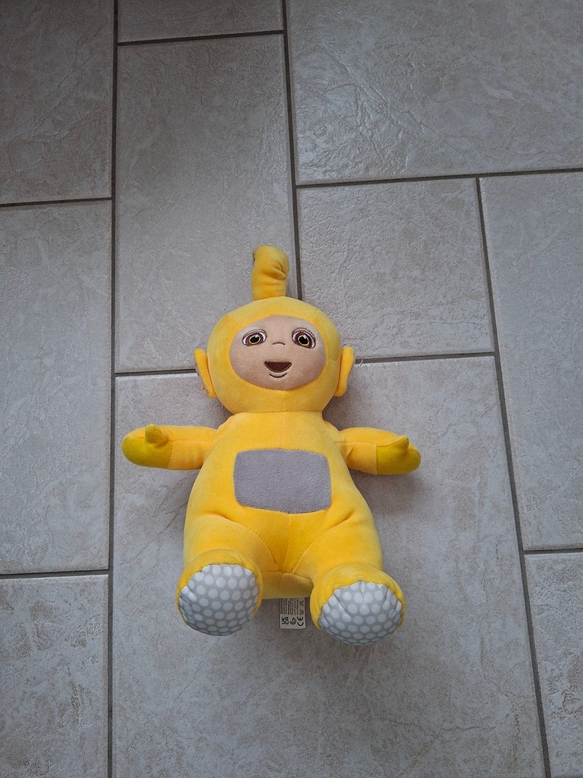 TELETUBBIES KNUFFEL LAA LAA 34 CM  NIEUW  €7,50, Ophalen of Verzenden, Nieuw, Overige typen