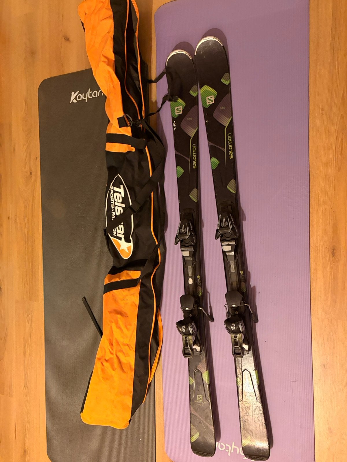 Salamon lime  carving ski’s 151 cm W73 en 10L binding, Ophalen, 140 tot 160 cm, Gebruikt, Salomon
