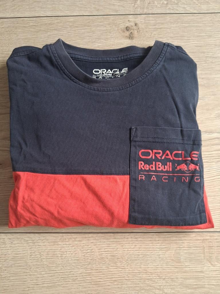 Red Bull F1 colorblock Rood - Donkerblauw shirt., Ophalen of Verzenden, Gedragen, Maat 48/50 (M), Red Bull Racing