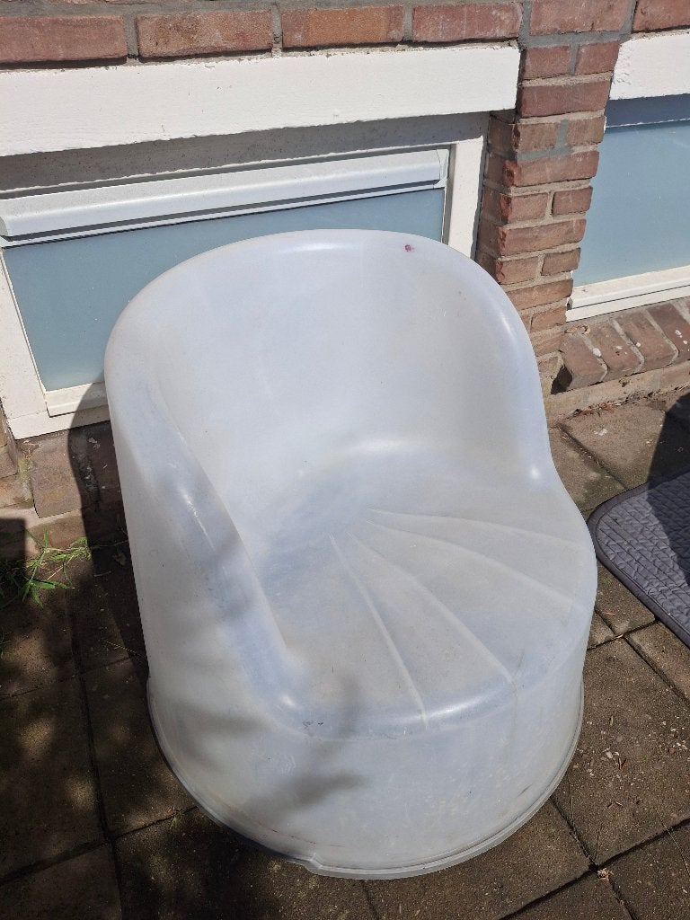 Stoel buiten, Ophalen, Gebruikt, Plastic