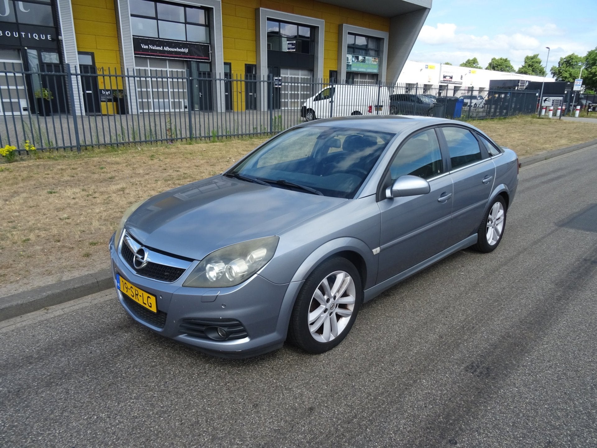 Opel Vectra GTS 2.2-16V Executive, Auto's, Opel, Gebruikt, 4 cilinders, 715 kg, Vectra