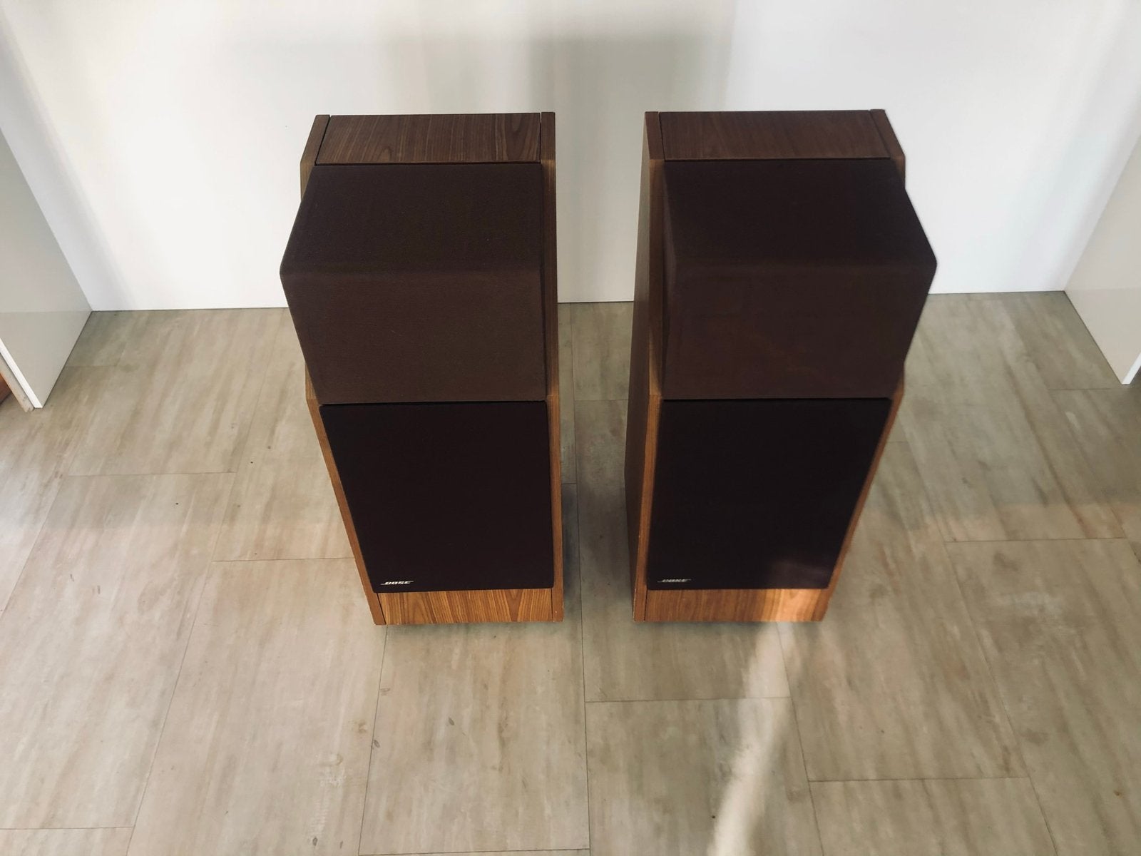 Bose 601 Serie III - bruin - vintage speakers, Audio, Tv en Foto, Luidsprekers, Ophalen, 120 watt of meer, Front, Rear of Stereo speakers