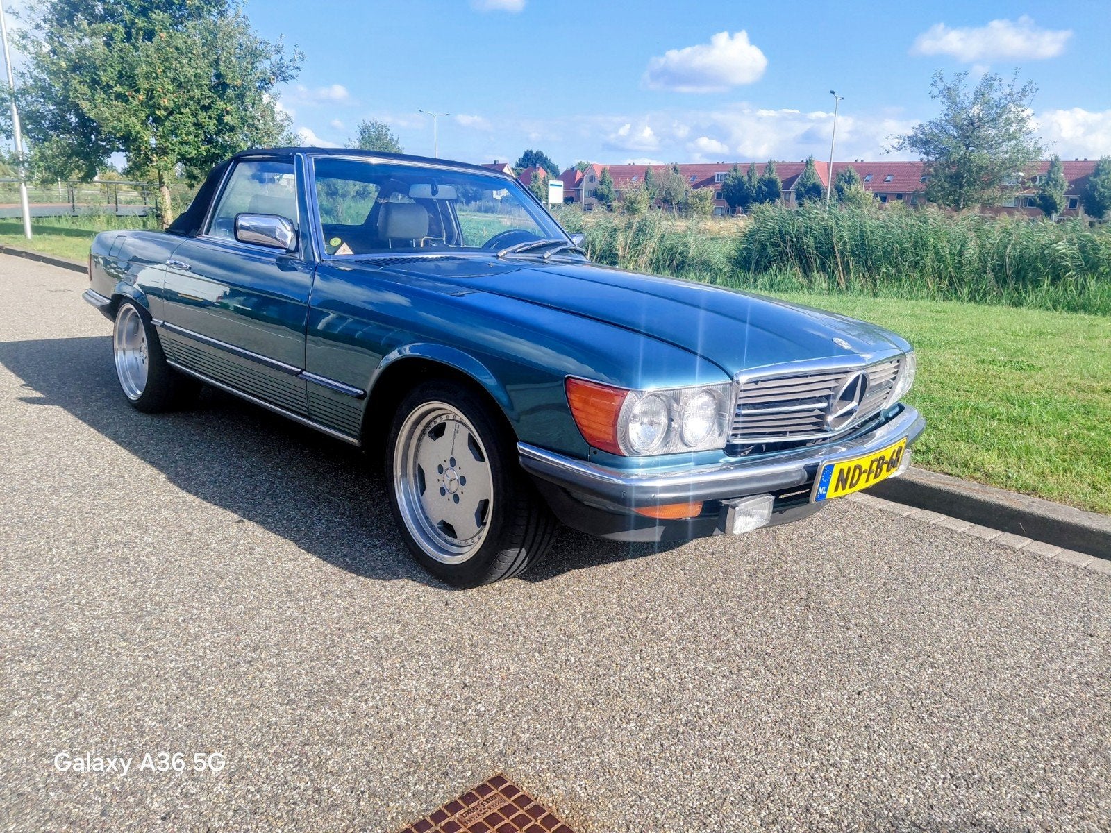 Mercedes-Benz SL 3.8 380 SL AUT 1982 Groen, Auto's, 8 cilinders, Cabriolet, Geïmporteerd, 1500 kg