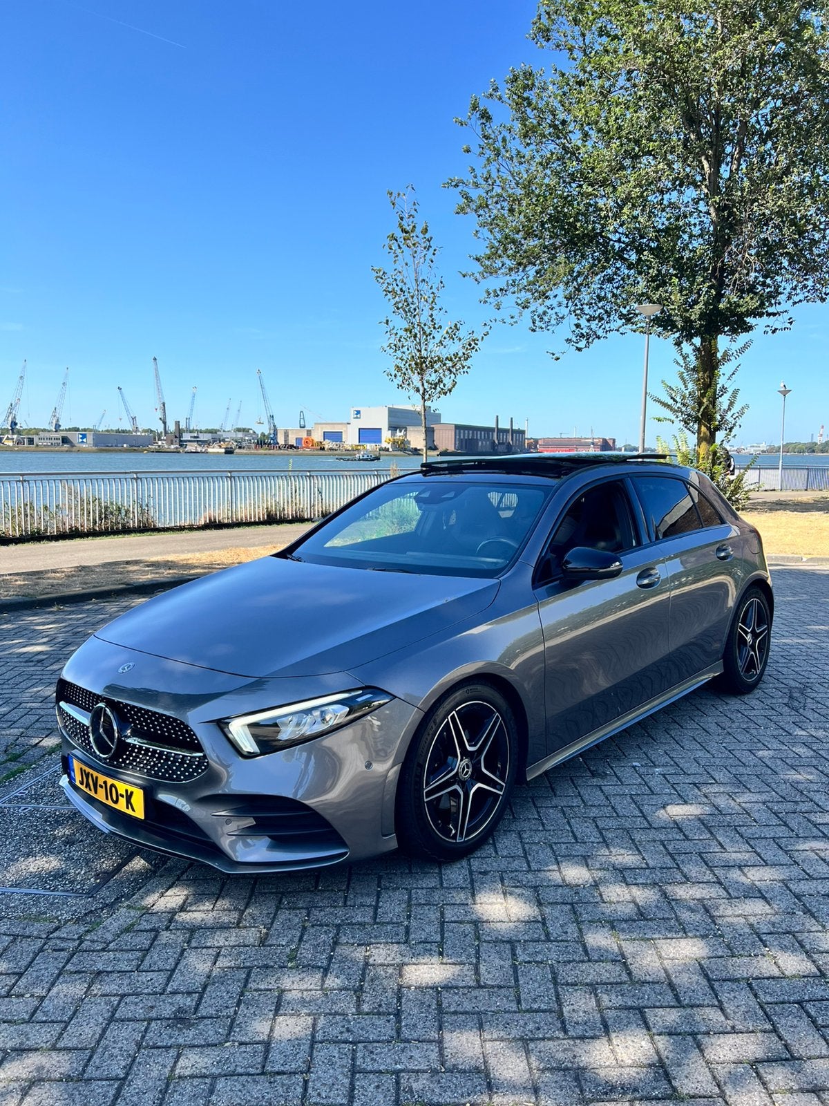 Mercedes-Benz A-Klasse A 200 163pk PANO/MEMORY/NAVI/LED, Auto's, Mercedes-Benz, Zwart, 4 cilinders, 163 pk, Particulier