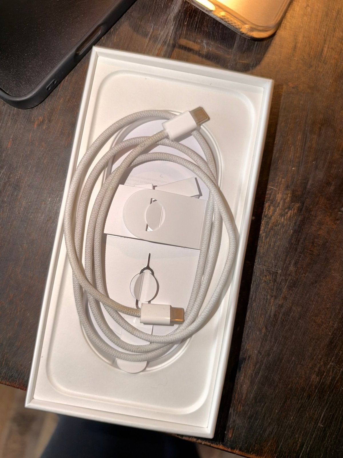 Foto 11 van Iphone 16 plus 256gb