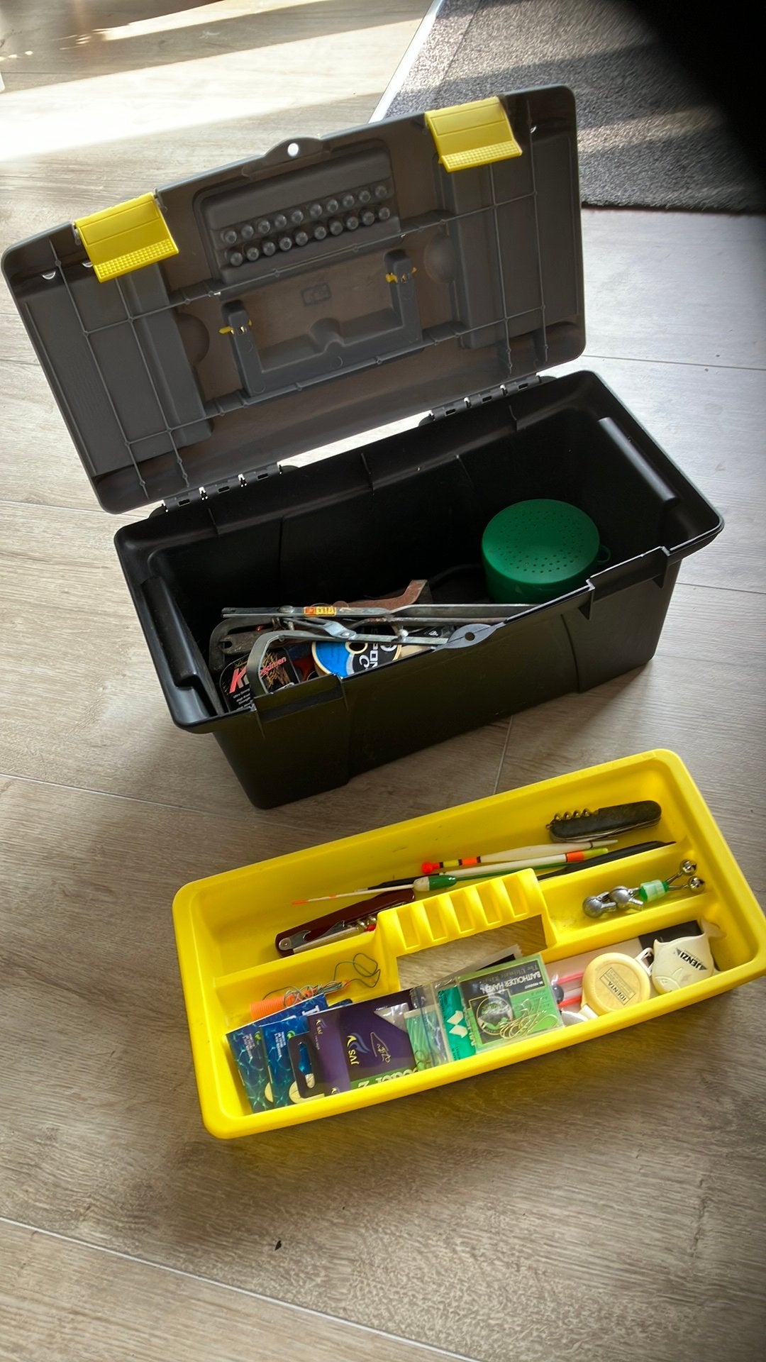 Viskoffer gevuld, Ophalen, Zo goed als nieuw, Koffer of Tas