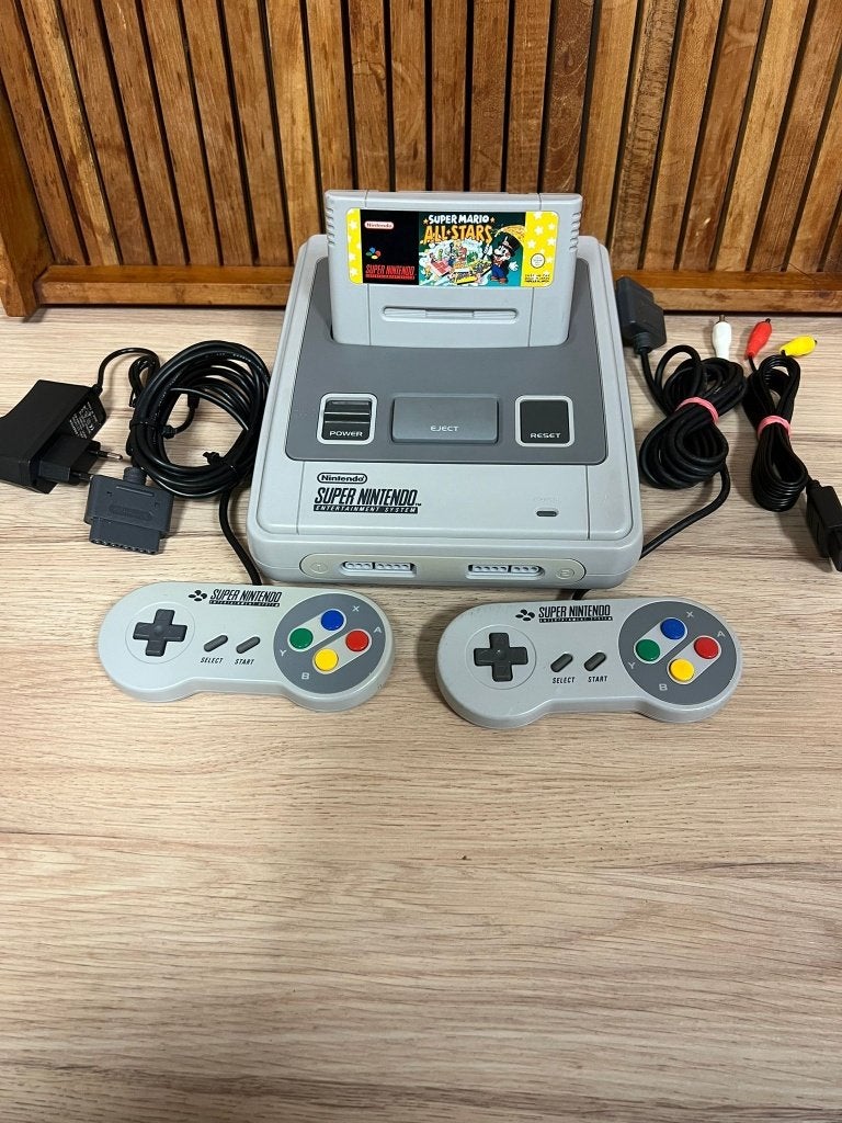 super nintendo met spel, Ophalen of Verzenden, Refurbished, Met 2 controllers, Met games