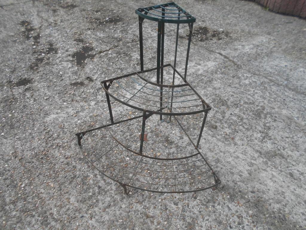 Metalen tuinrekje, Ophalen, Gebruikt