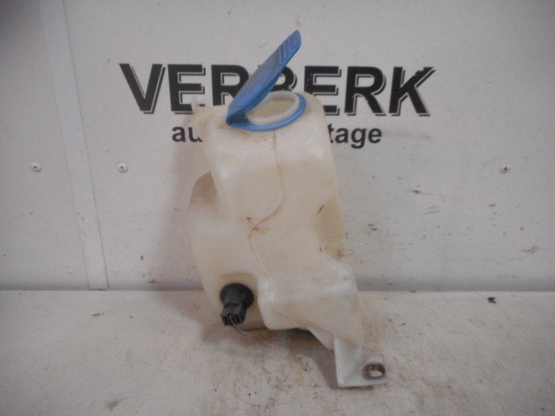 Ruitensproeierreservoir Volkswagen Golf IV (1J1) 1jo955453n, Gebruikt, Volkswagen, Volkswagen AG, Kundenbetreuung@volkswagen.de