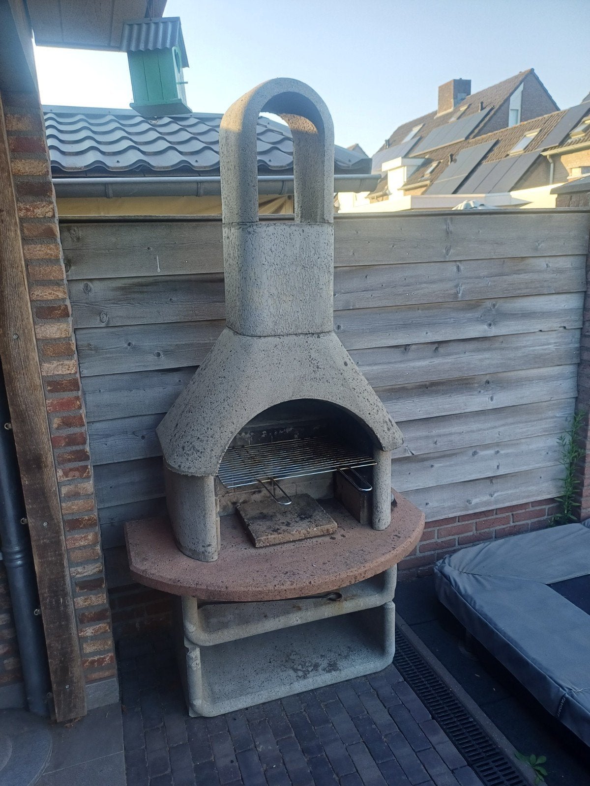 Betonnen buitenhaard/BBQ, Ophalen, Gebruikt, Onbekend