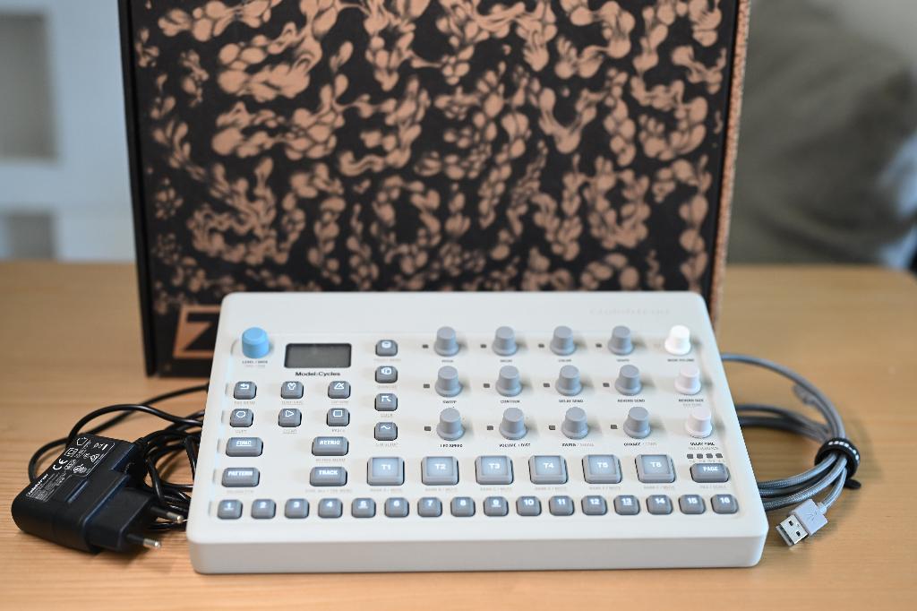 Elektron Model:Cycles, Muziek en Instrumenten, Ophalen of Verzenden, Zo goed als nieuw, Overige merken