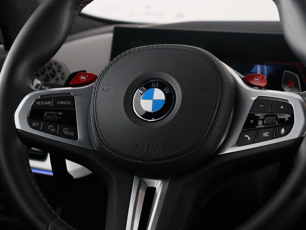 BMW XM PHEV 50e 30 kWh (bj 2025, automaat), Auto's, BMW, Gebruikt, Met garantie (alle), Overige brandstoffen, Leder