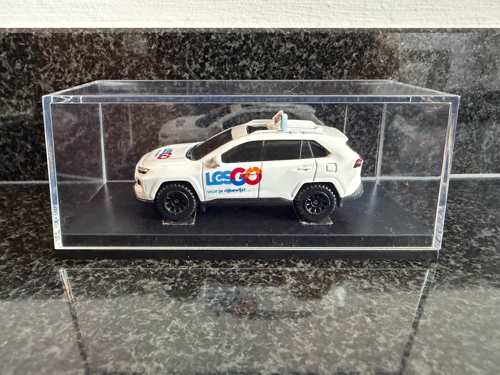 Matchbox toyota RAV4 LesGo leswagen rijschool lesauto, Verzenden, Nieuw, Auto