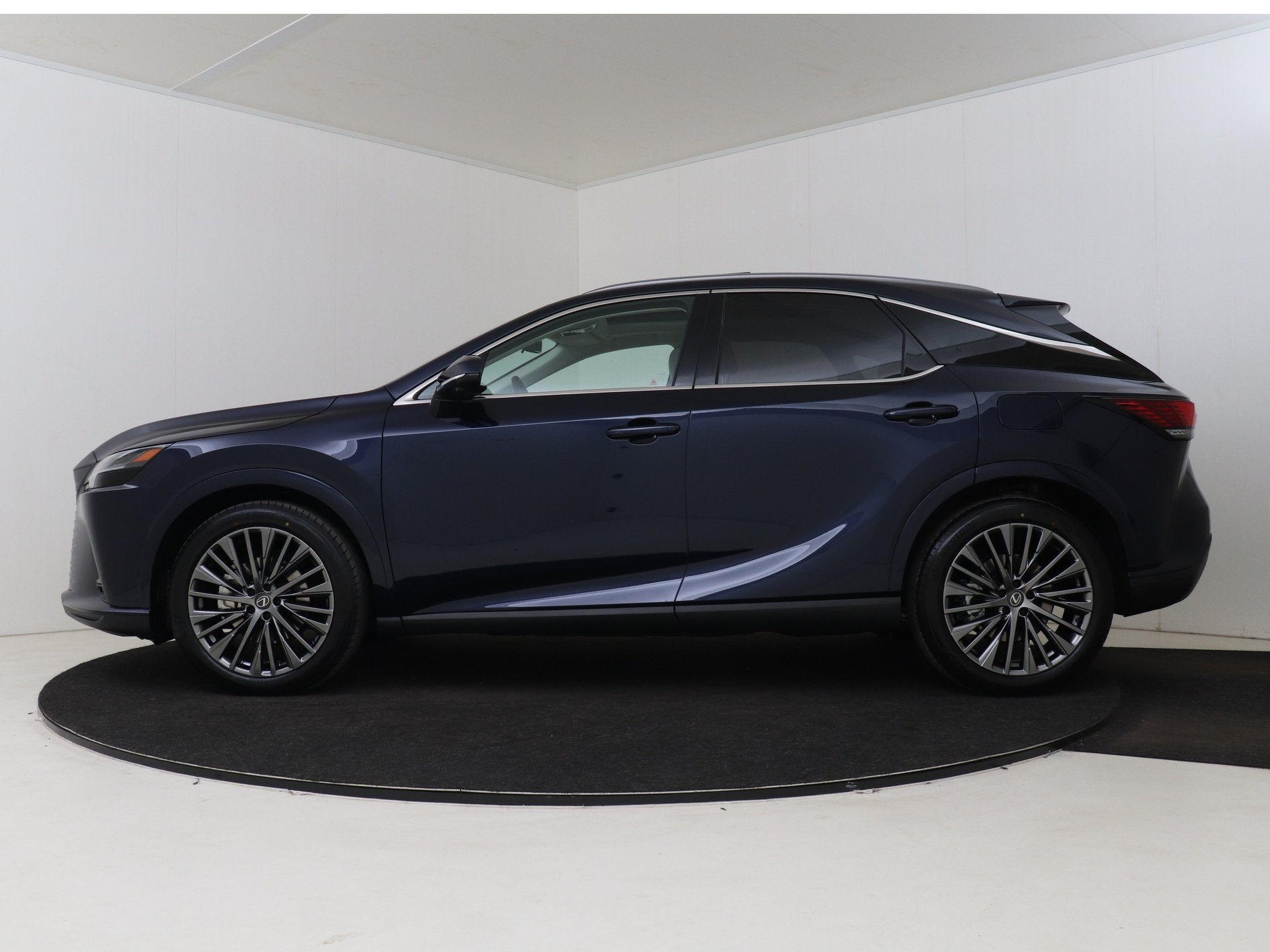 Lexus RX 450h+ Plug-in Hybrid President Line | President Lin, Auto's, Automaat, 12 maanden, Euro 6, 4 cilinders