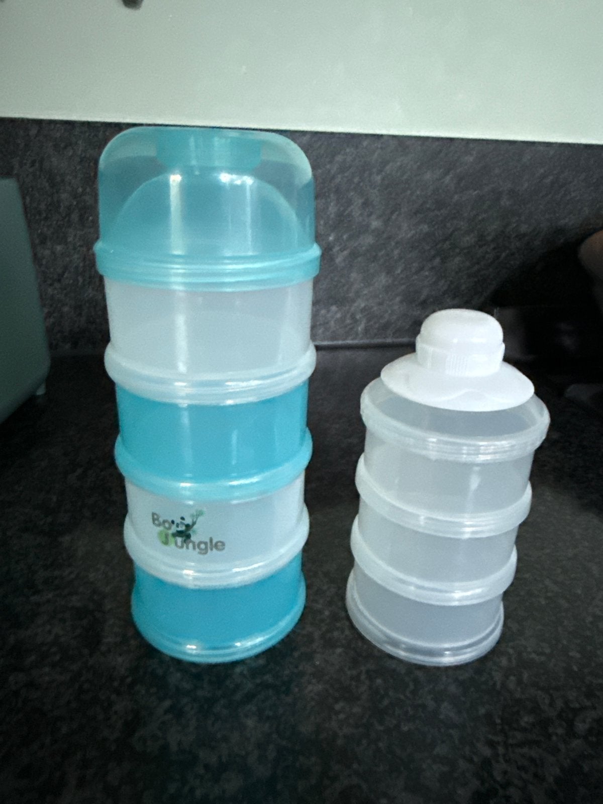 Handige poedertorens voor babyvoeding, Kinderen en Baby's, Babyvoeding en Toebehoren, Ophalen, Gebruikt, Bewaarbakje, Overige merken