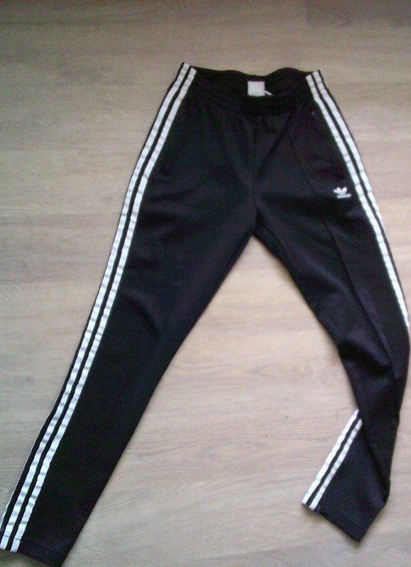 ADIDAS zwarte sportbroek PRIMEBLUE maat 36, Zwart, Maat 36 (S), Lang, Gedragen