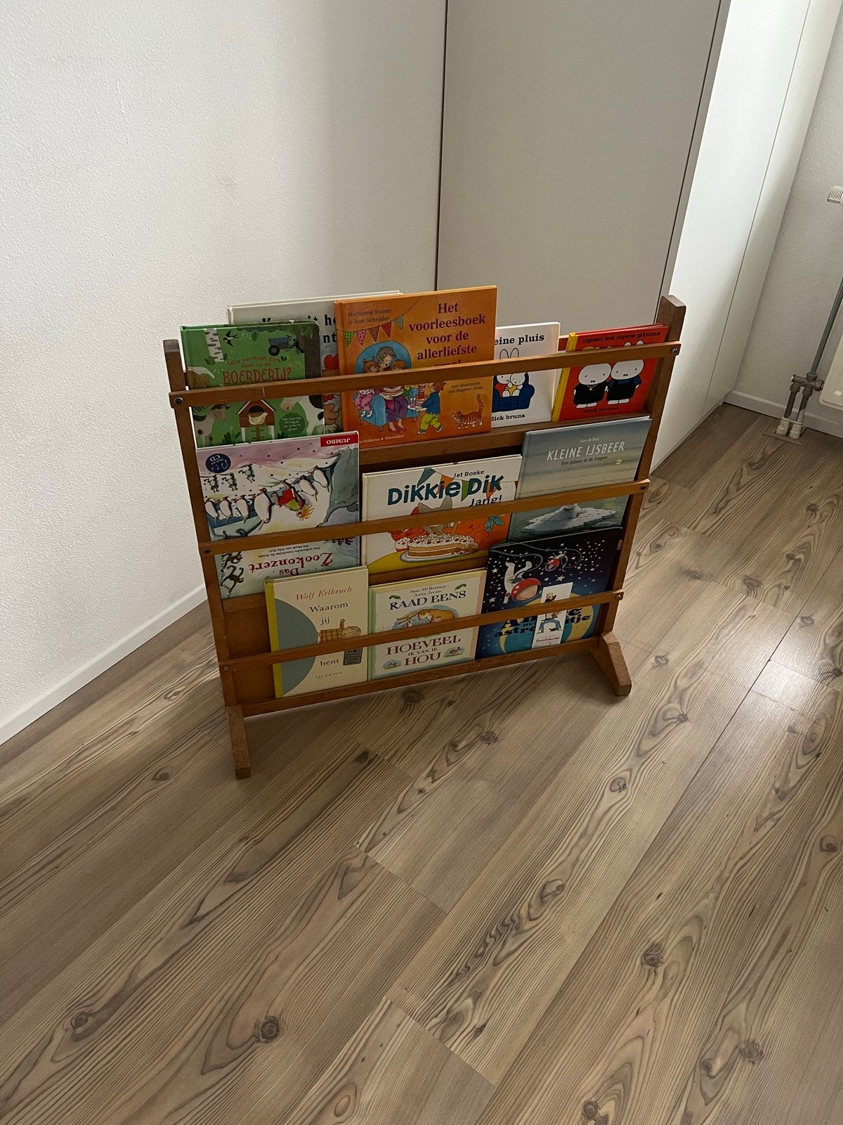 Vintage kleuterklas boekenrek - Zonder boeken, Huis en Inrichting, Ophalen, Met plank(en), Gebruikt, 50 tot 100 cm