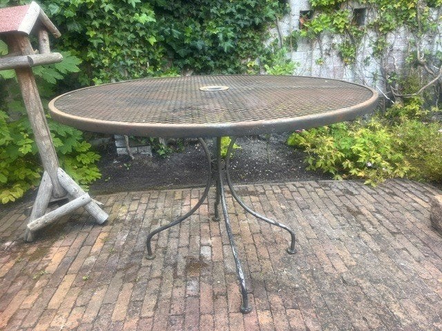 RONDE STALEN TUINTAFEL, Ophalen, Gebruikt, Rond, Metaal