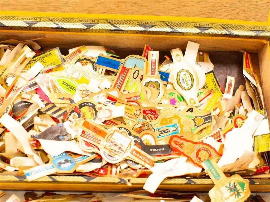 Sigarenbandjes is een sigarendoosje 36982, Ophalen of Verzenden, Gebruikt, Sigarenbandjes