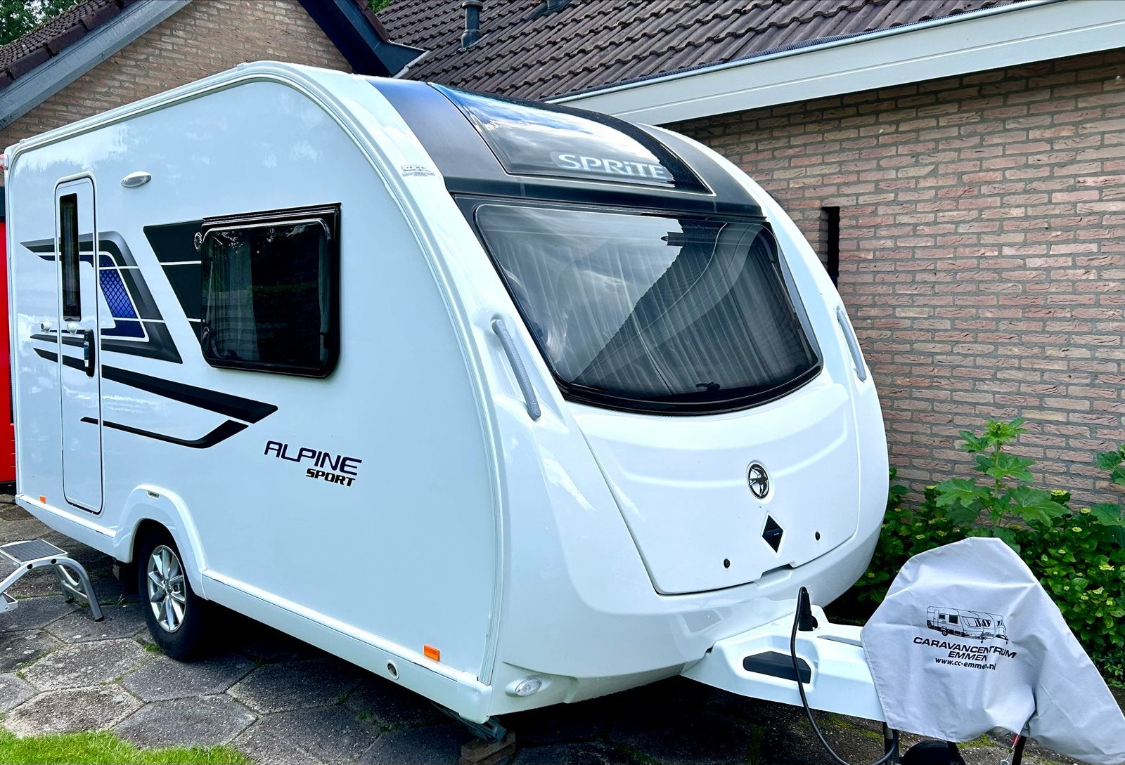 Zeer mooie Sprite Alpine Sport 370 Caravan met Verona luifel, Schokbreker, 750 - 1000 kg, Particulier, 4 tot 5 meter