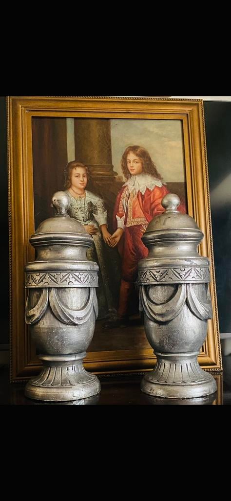 2 Oude houten Balusters/Ornamenten in oud zilver H.41,5cm, Ophalen of Verzenden, Zo goed als nieuw