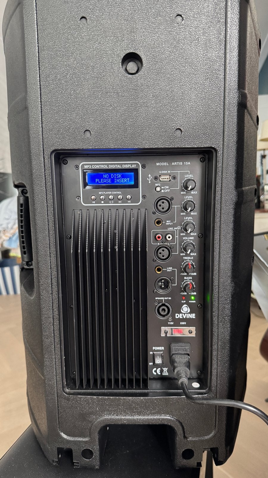 Devine Artis 15A Actieve Luidspreker - Zo goed als nieuw, Audio, Tv en Foto, Luidsprekers, Overige typen, Zo goed als nieuw, 120 watt of meer