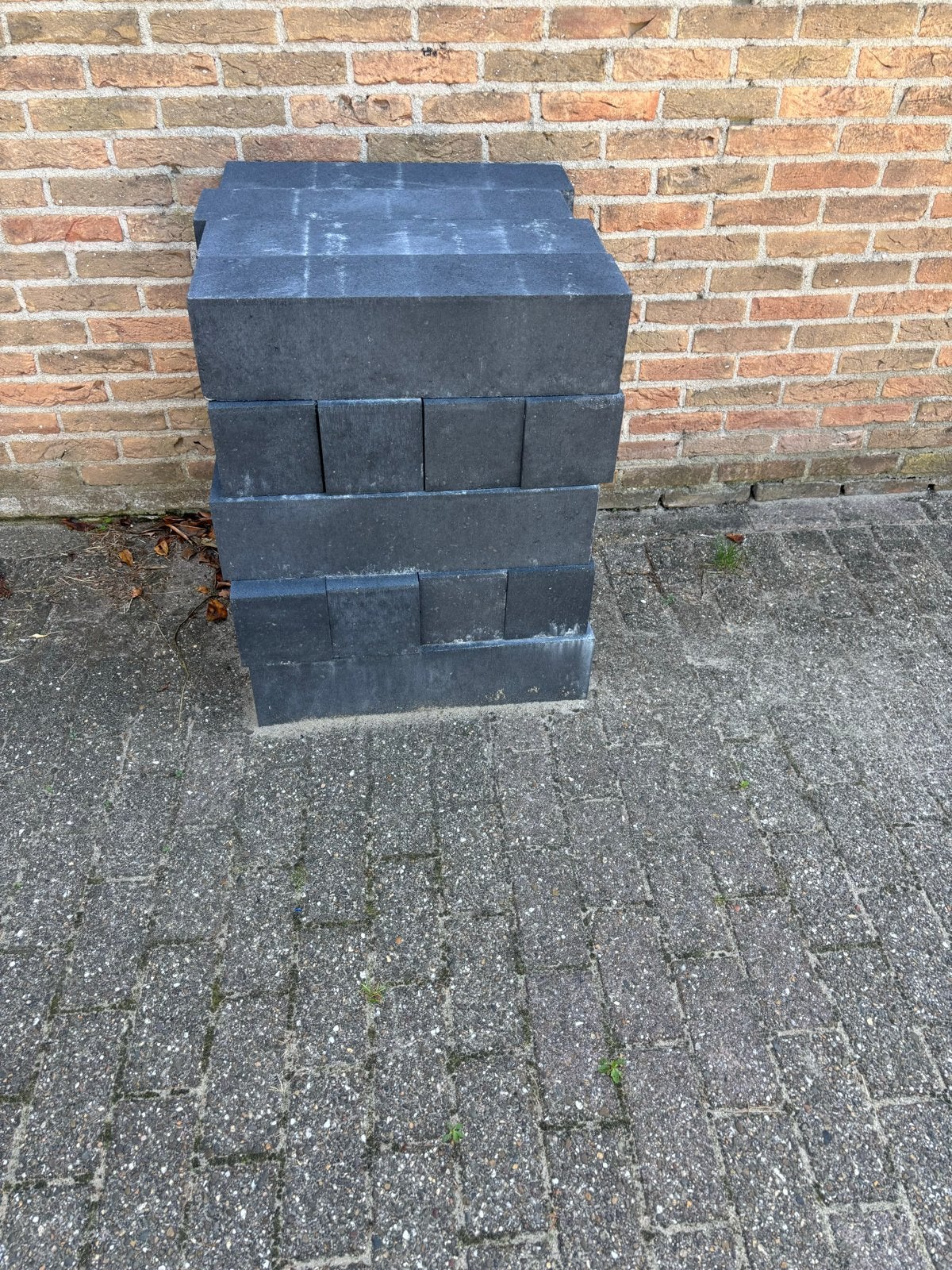 23 nieuwe stapelblokken 60x15x15 cm - Grijs beton, Ophalen, Gebruikt, Beton, Overige typen