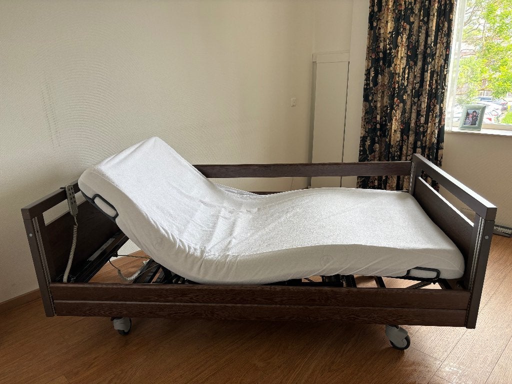 Limabeds elektrisch hoog-laagbed, Verstelbaar, 90 cm, Eenpersoons, Bruin