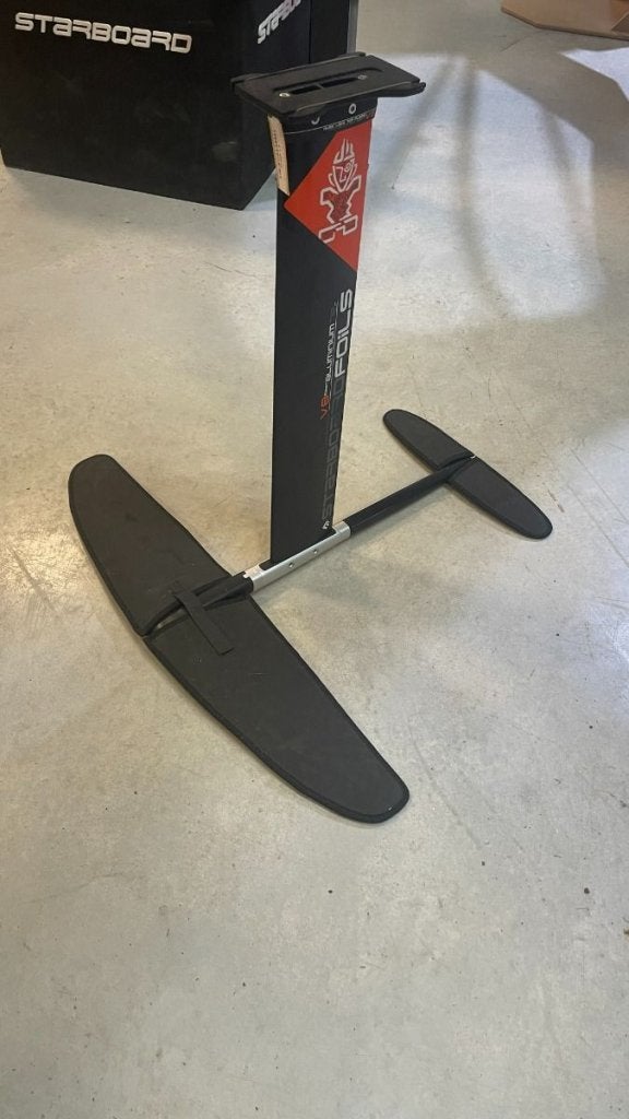 Starboard Foil Set QLII E-type 2 1100 V8 Alu (Showroom Model, Watersport en Boten, Windsurfen, Niet ingevuld, Niet ingevuld, Niet ingevuld