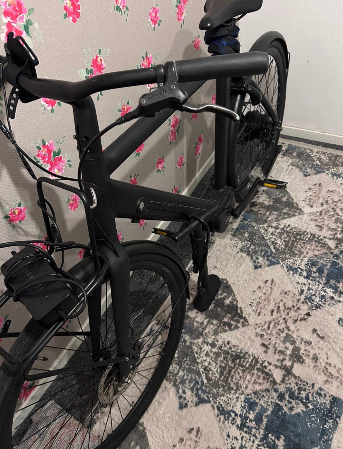 veloretti ace1 goed maar mijn slutel van accu is keijt, Minder dan 10 versnellingen, Minder dan 49 cm, Ophalen of Verzenden, Zo goed als nieuw