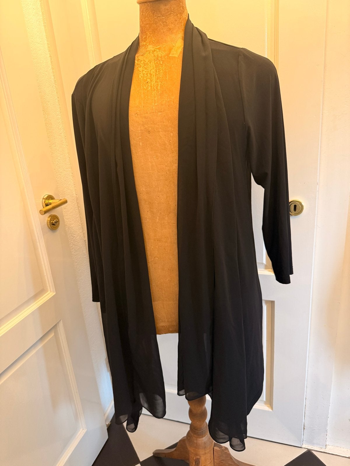 Yoek Zwarte Cardigan xl, Ophalen of Verzenden, Zo goed als nieuw, Zwart, Trui of Vest