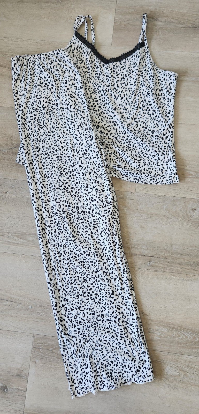 dames pyjama set, kleur wit zwart, maat 38, merk primark, Kleding | Dames, Primark, Ophalen of Verzenden, Zo goed als nieuw, Maat 38/40 (M)
