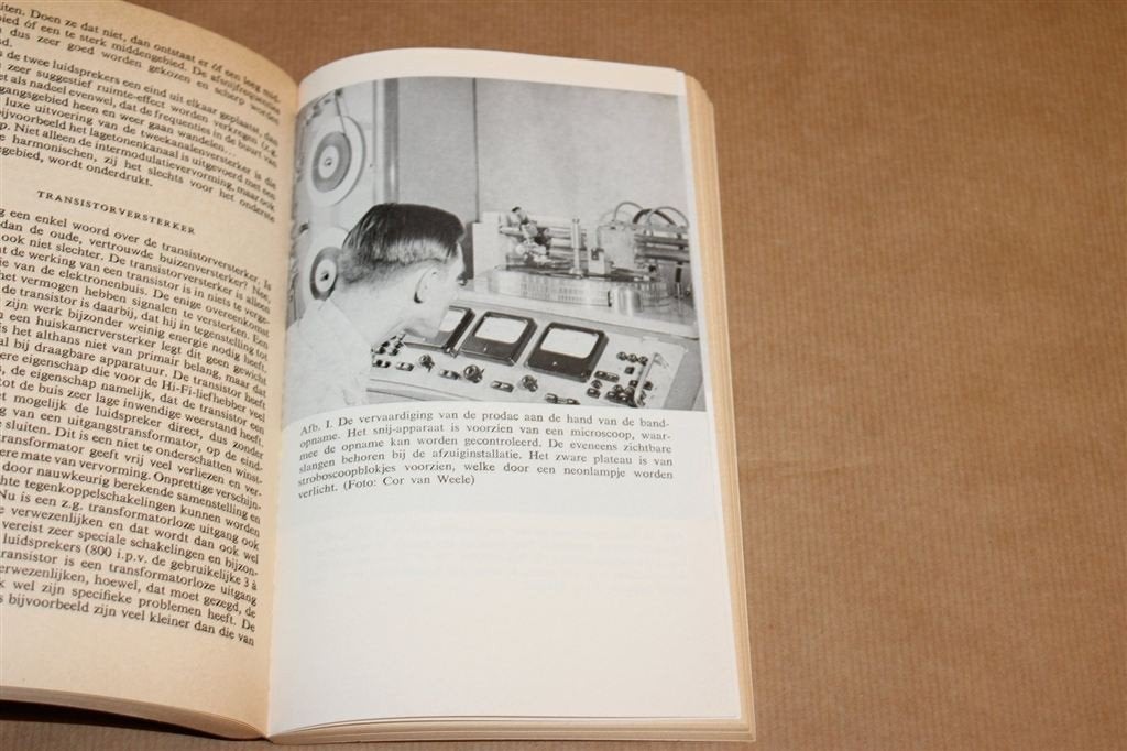Hi-fi en Stereo — Grammofoon & Geluidsweergave, Vintage 1972, Ophalen of Verzenden, Gelezen, Artiest
