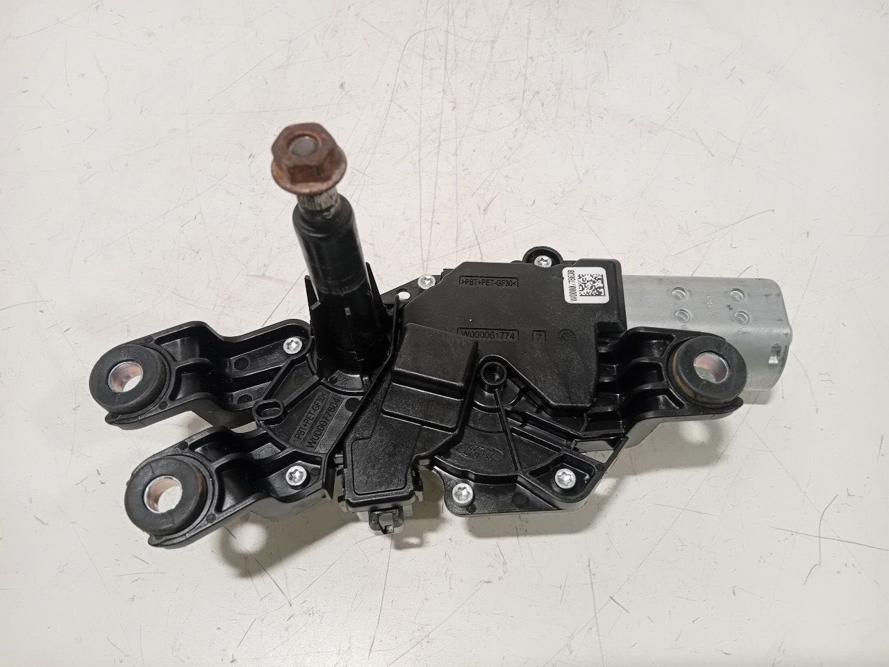 Ruitenwissermotor achter Ford Focus, Onderdelen@venauto.nl, Van der Ven Autorecycling B.V., Gebruikt, Ettenseweg 76, 4706 PB Roosendaal, The Netherlands